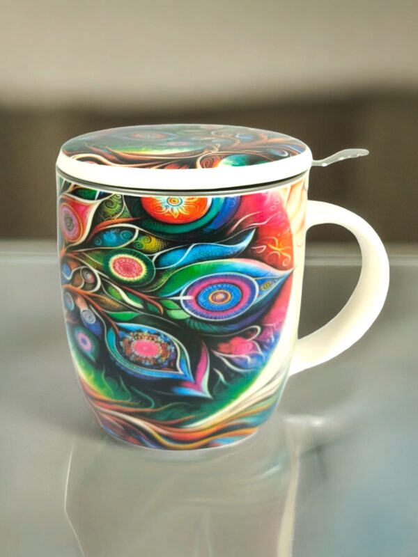 Tazza-in-ceramica-con-infusore-e-coperchio-Elegante