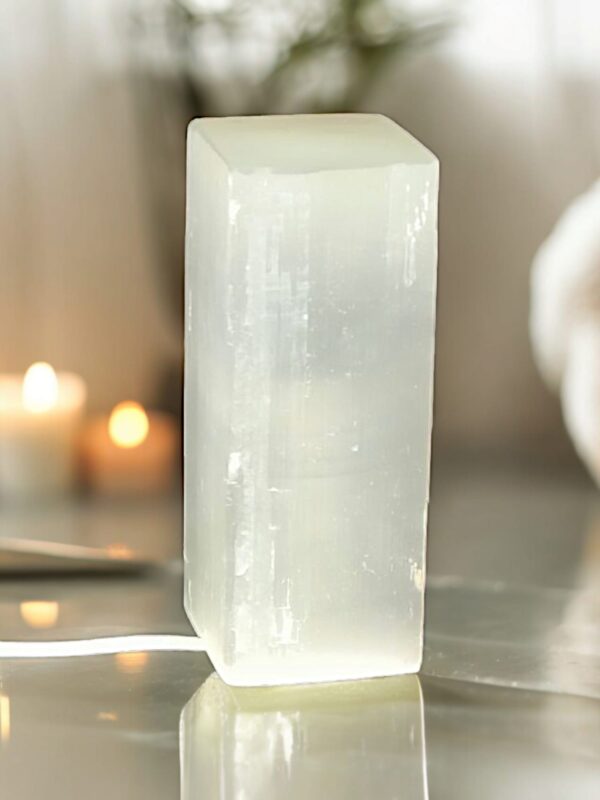 Lampada-rettangolare-di-selenite