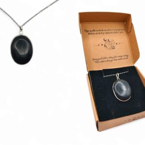 collana con ciondolo tormalina nera