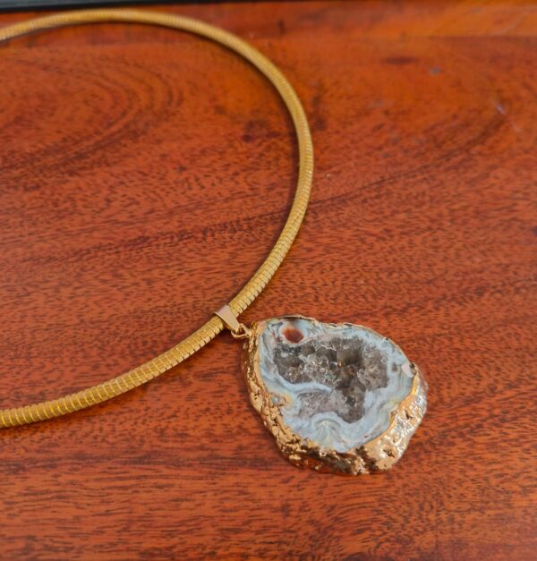 Collana rigida capim dourado con agata naturale grezza Aurea oro vegetale