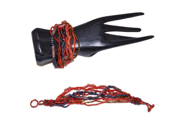BRACCIALE MULTIFILO NODO DI PERLINE